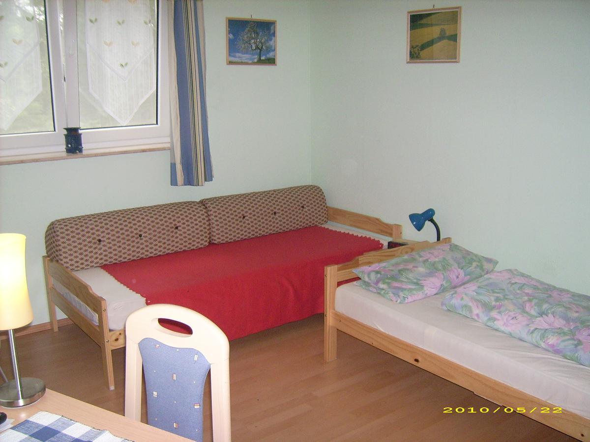 Pension "Am Tor Zum Mainbogen" Grettstadt Екстериор снимка